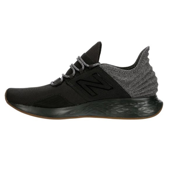 New Balance Fresh Foam ROAV Men's Black/Gray Athletic Running Training Shoes - Picture 2 of 4